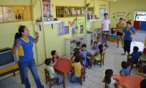 Distintas entidades de Iquique colaboran con Fundación Niños en la Huella