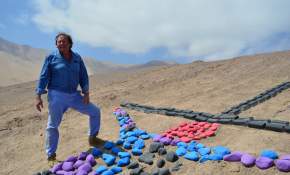 Proyectan punto turístico: Artista francés interviene geoglifos en cerros de Iquique [FOTOS]